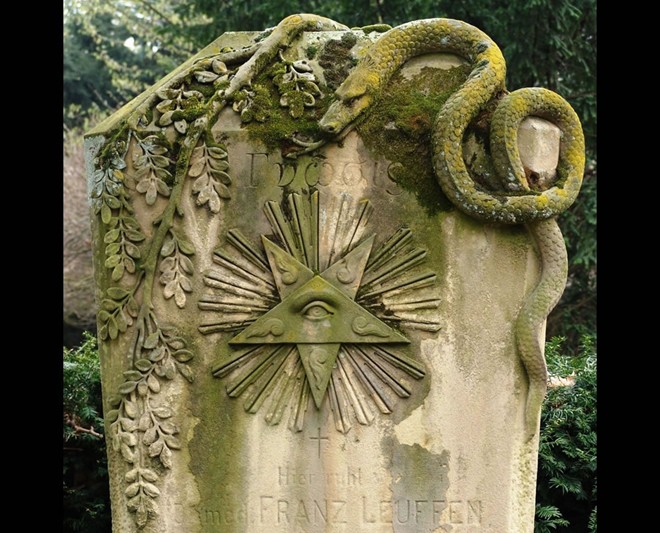 Lạnh người ở những nghĩa địa &aacute;m ảnh nhất thế giới